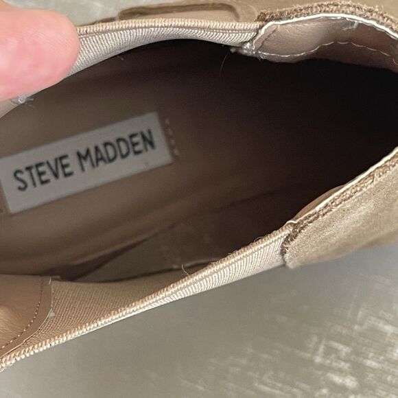 Steve Madden Leopold Oatmeal Suede Leather Ankle Boots Chelsea Booties 9 M - Picture 8 of 13